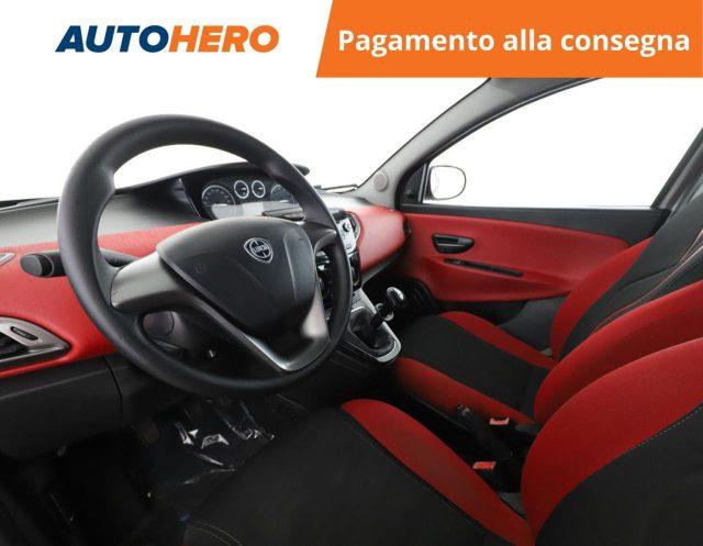 LANCIA Ypsilon 1.2 69 CV 5 porte Silver