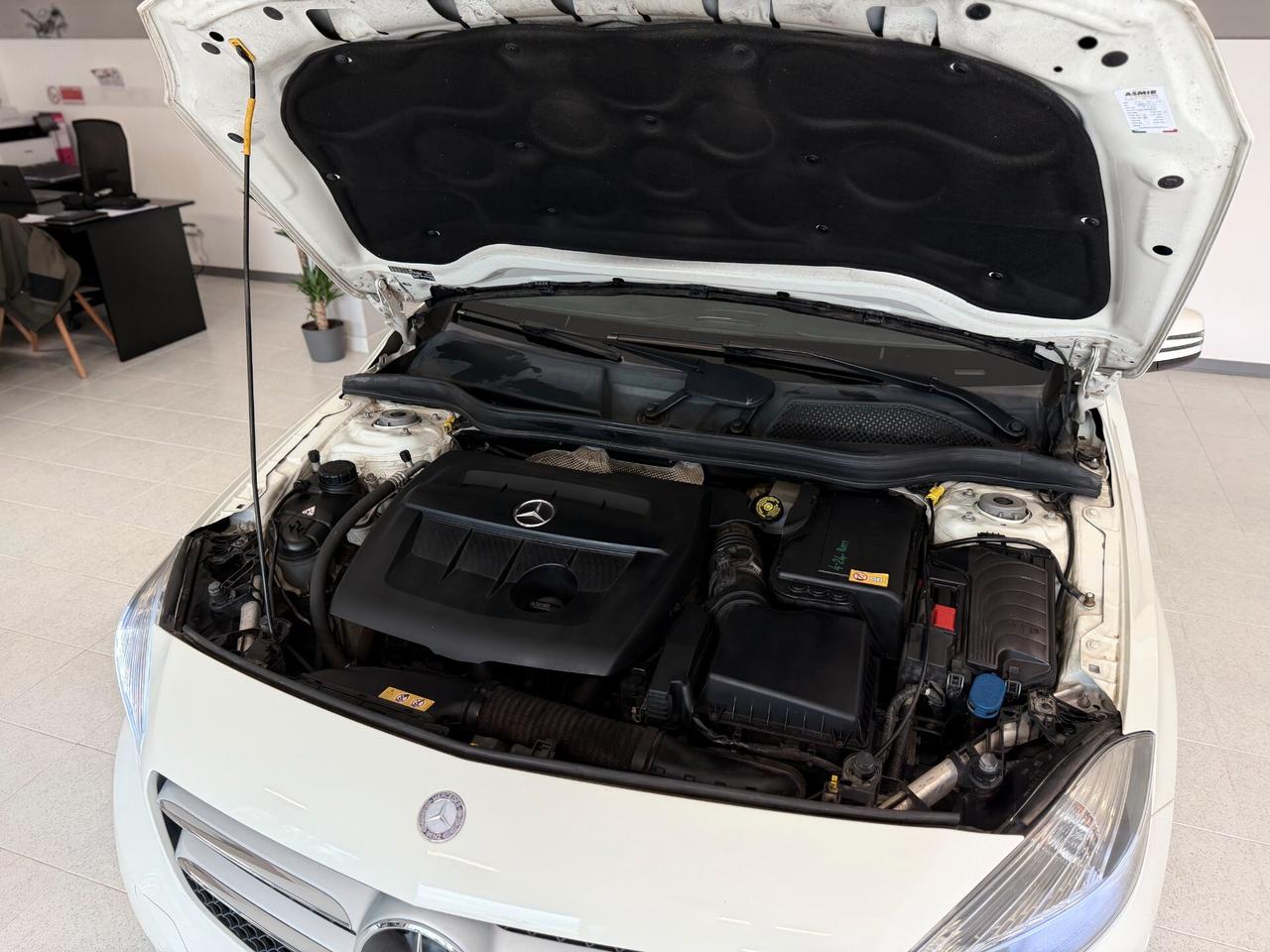 Mercedes-Benz A 180 1.5 Cdi PREMIUM AUTOMATICA F1 OTTIME CONDIZIONI