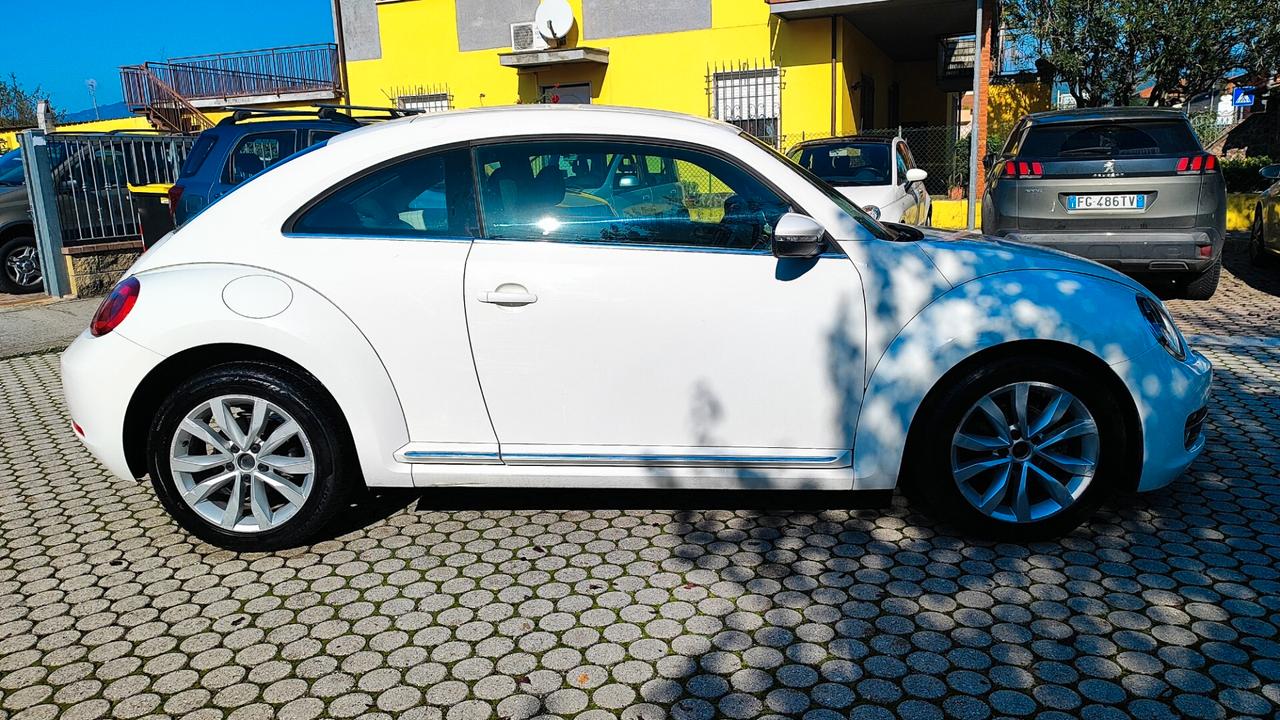 Volkswagen Maggiolino 1.6 TDI Design