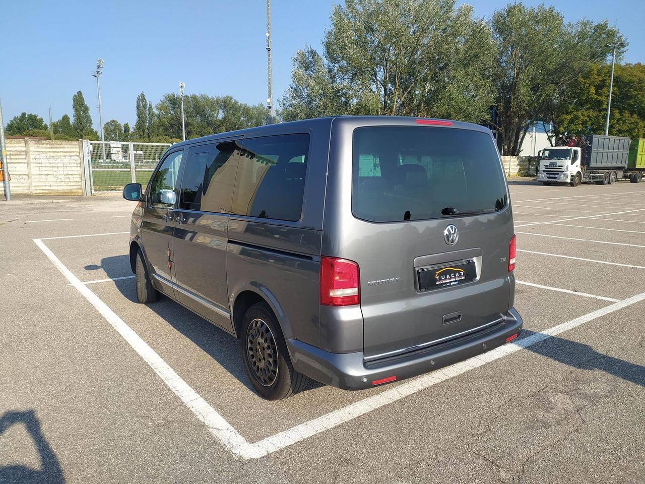 Volkswagen Multivan T5 Highline 2.0 BiTDI #11905