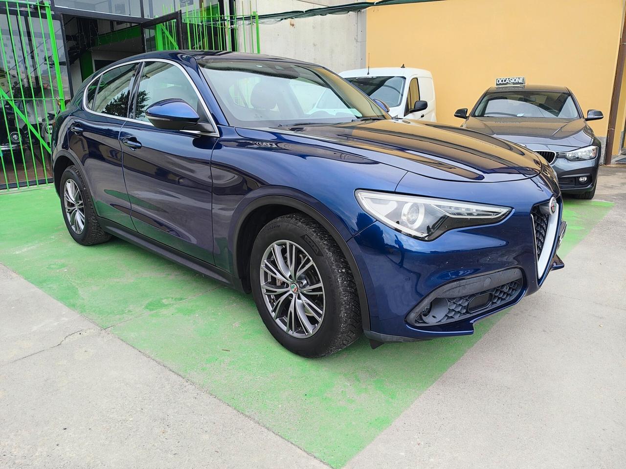 Alfa Romeo Stelvio 2.2 Turbodiesel 180 CV AT8 RWD Super