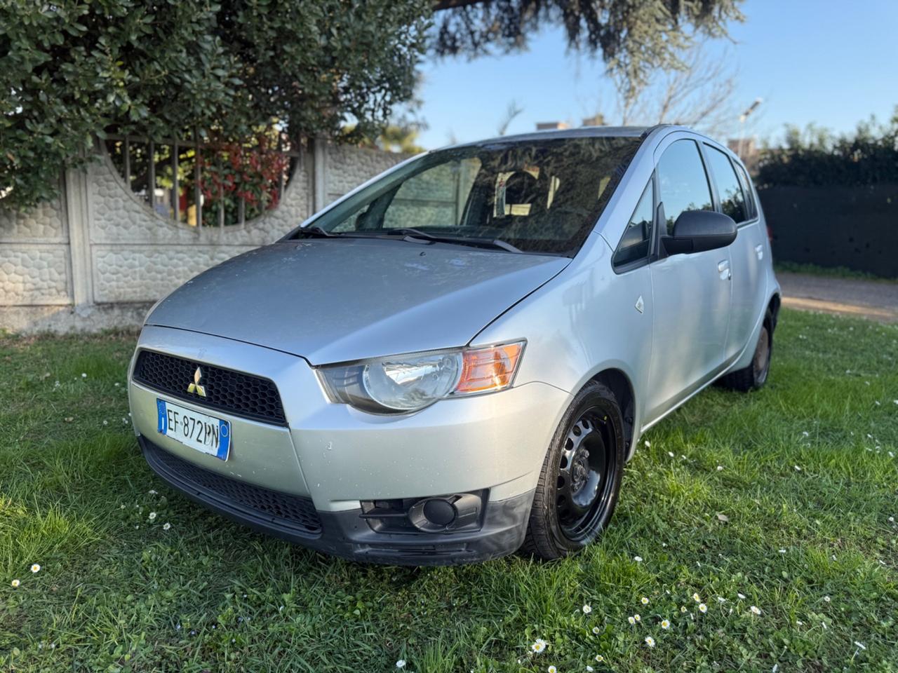 Mitsubishi Colt 1.1 12V 5p. Invite