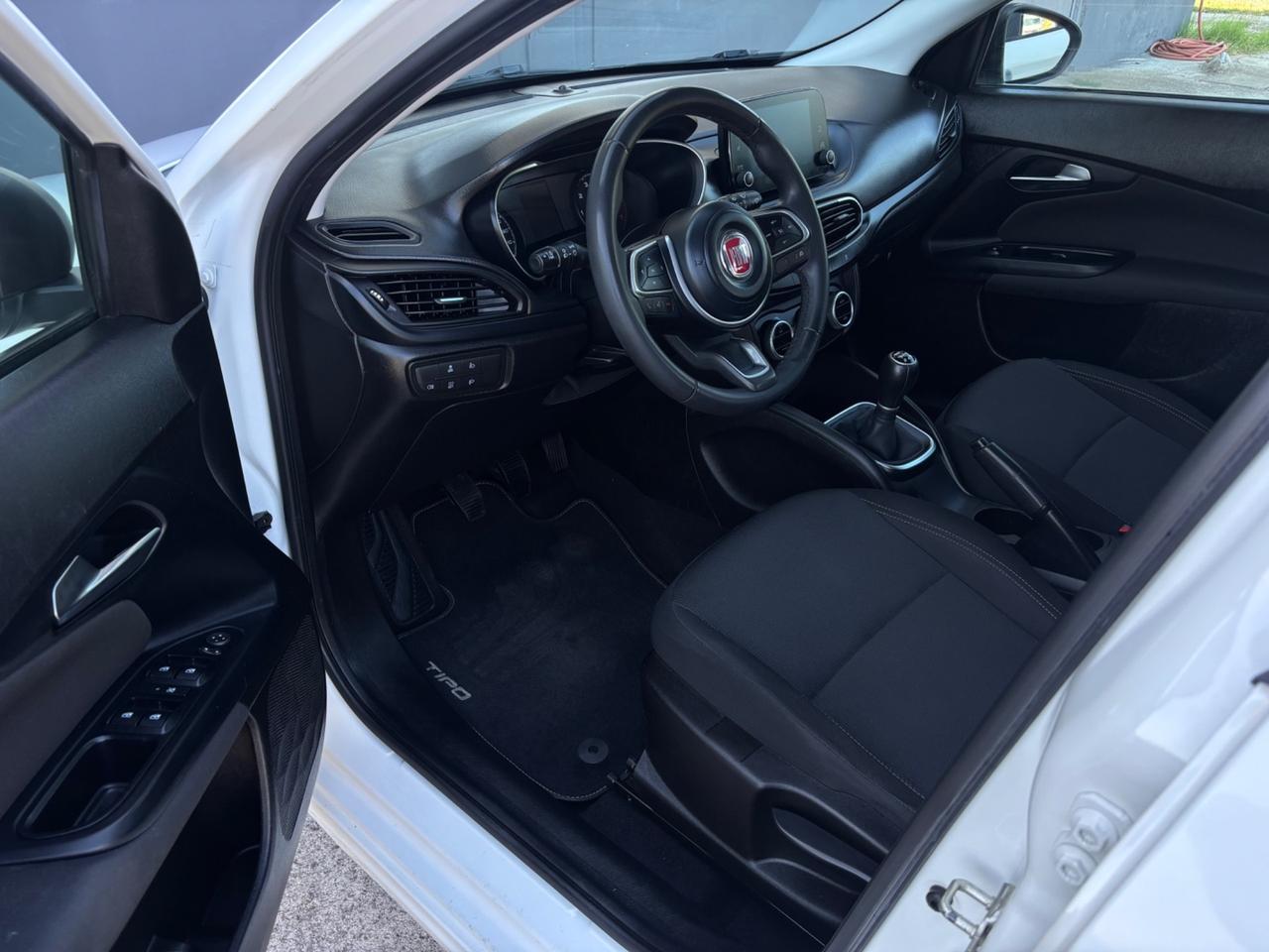 Fiat Tipo 1.3 Mjt. Garanzia 12 mesi. Neopatentati