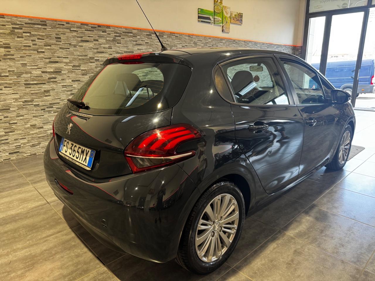 Peugeot 208 PureTech 82 5 porte Active