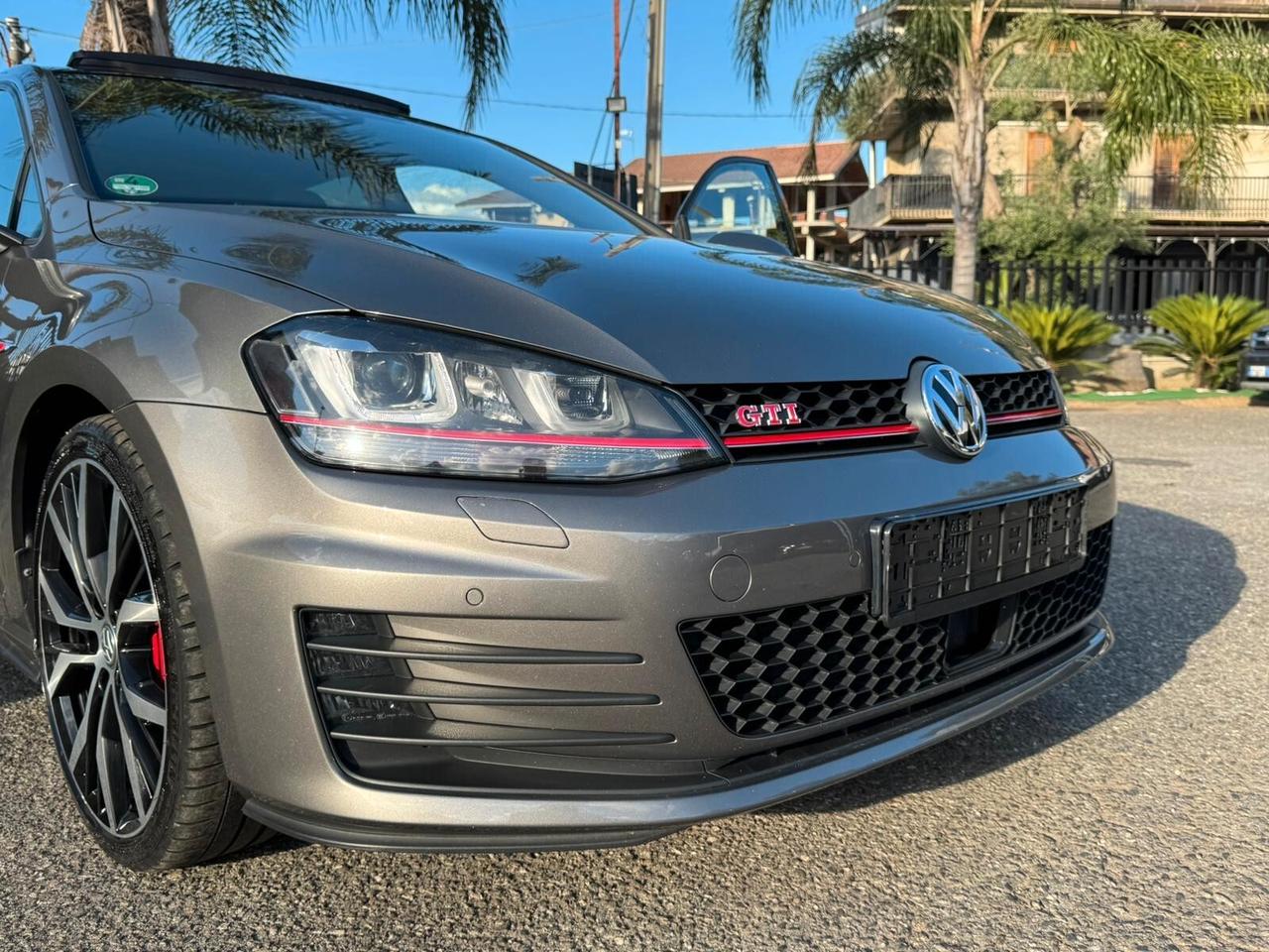 Volkswagen Golf GTI Golf GTI Performance 2.0 TSI DSG 5p. BlueMotion Technology