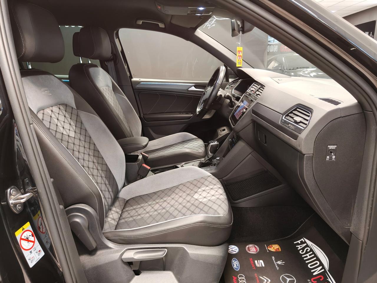 Volkswagen Tiguan 2.0 TDI 150 CV SCR DSG R-Line