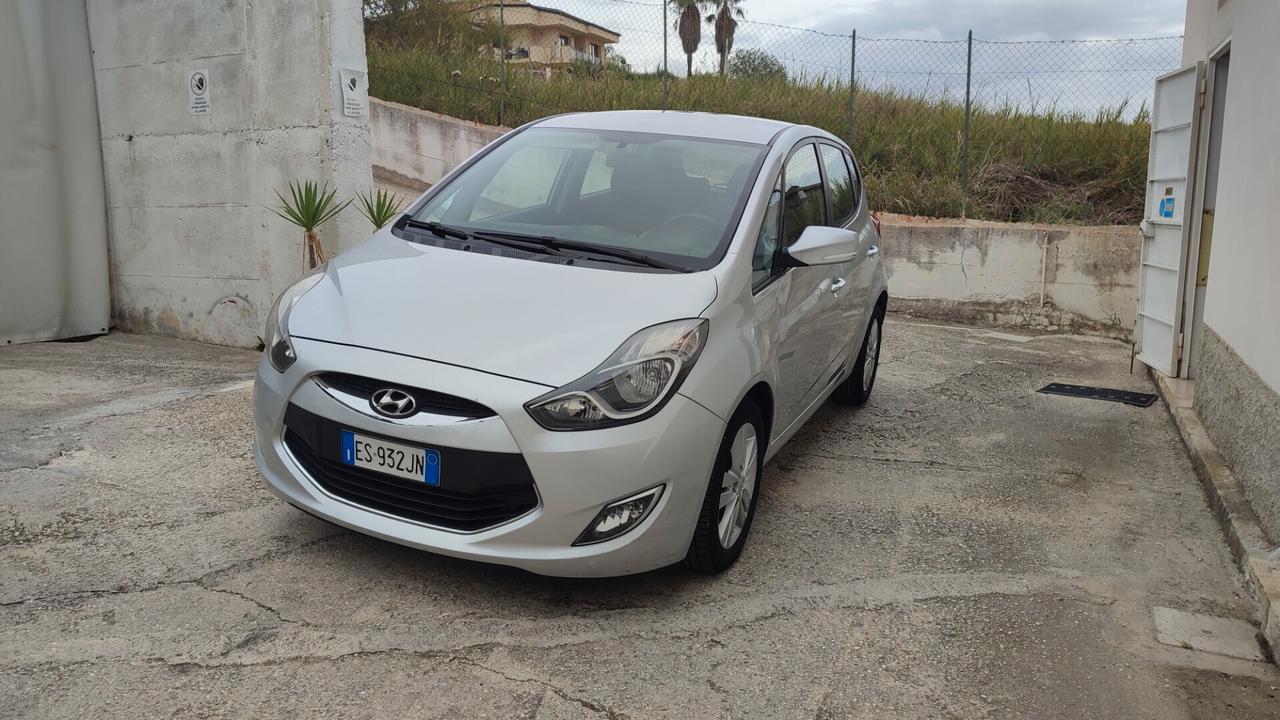 Hyundai iX20 1.4 90 CV APP MODE