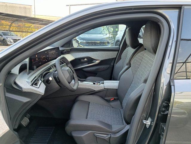 PEUGEOT 3008 Hybrid 145 e-DCS6 Allure con Navi Pack e Cam 360°