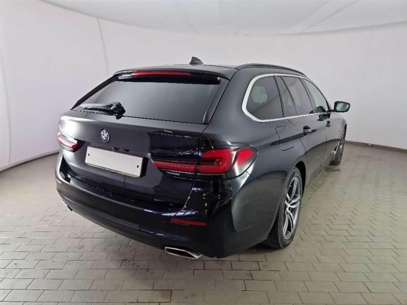 BMW 520 xDrive Business Auto MH48V Touring