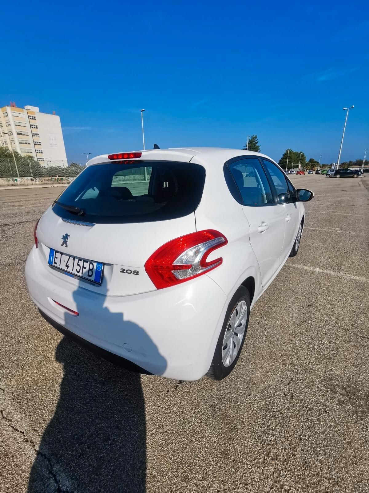 Peugeot 208 1.2 VTi 82 CV 5 porte Active 12/2013