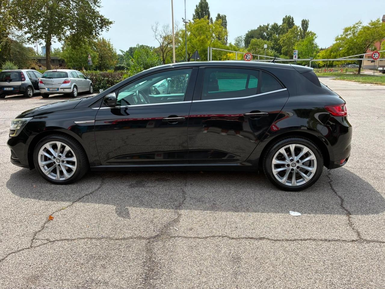 Renault Megane Mégane dCi 130 CV Energy Duel2