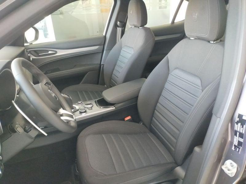 Alfa Romeo Stelvio 2.2 Turbodiesel 210 CV AT8 Q4 Sprint KM0