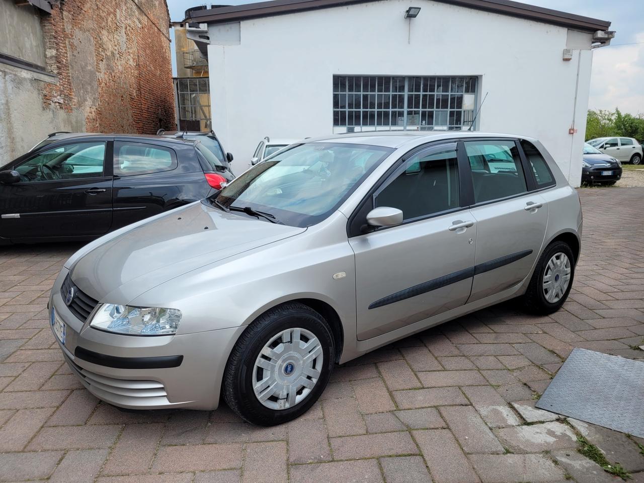 Fiat Stilo NEOPATENTATA 1.6i 16V 5 porte Active