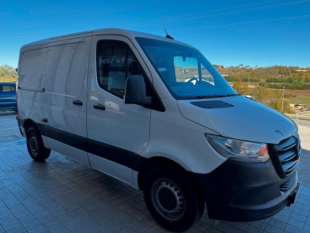 Mercedes-Benz Sprinter Cargo Van