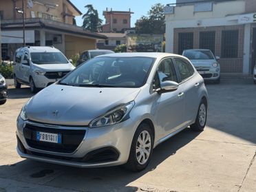 Peugeot 208 1.2 benzina