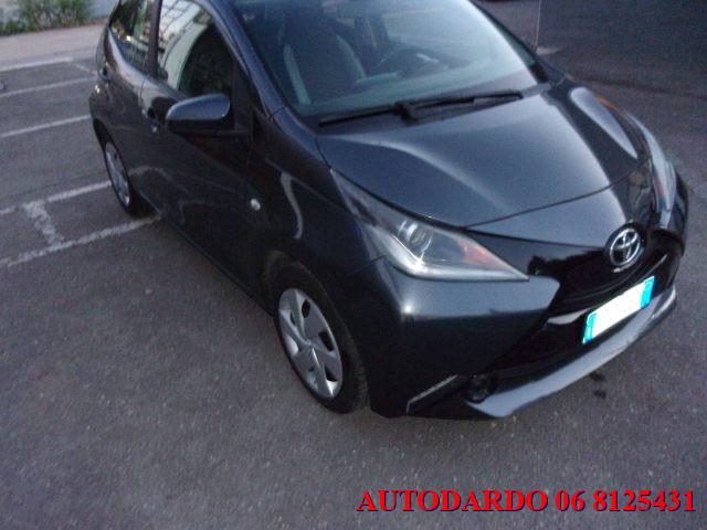 TOYOTA Aygo X-business 1.0 VVT-i 69 CV 5 porte