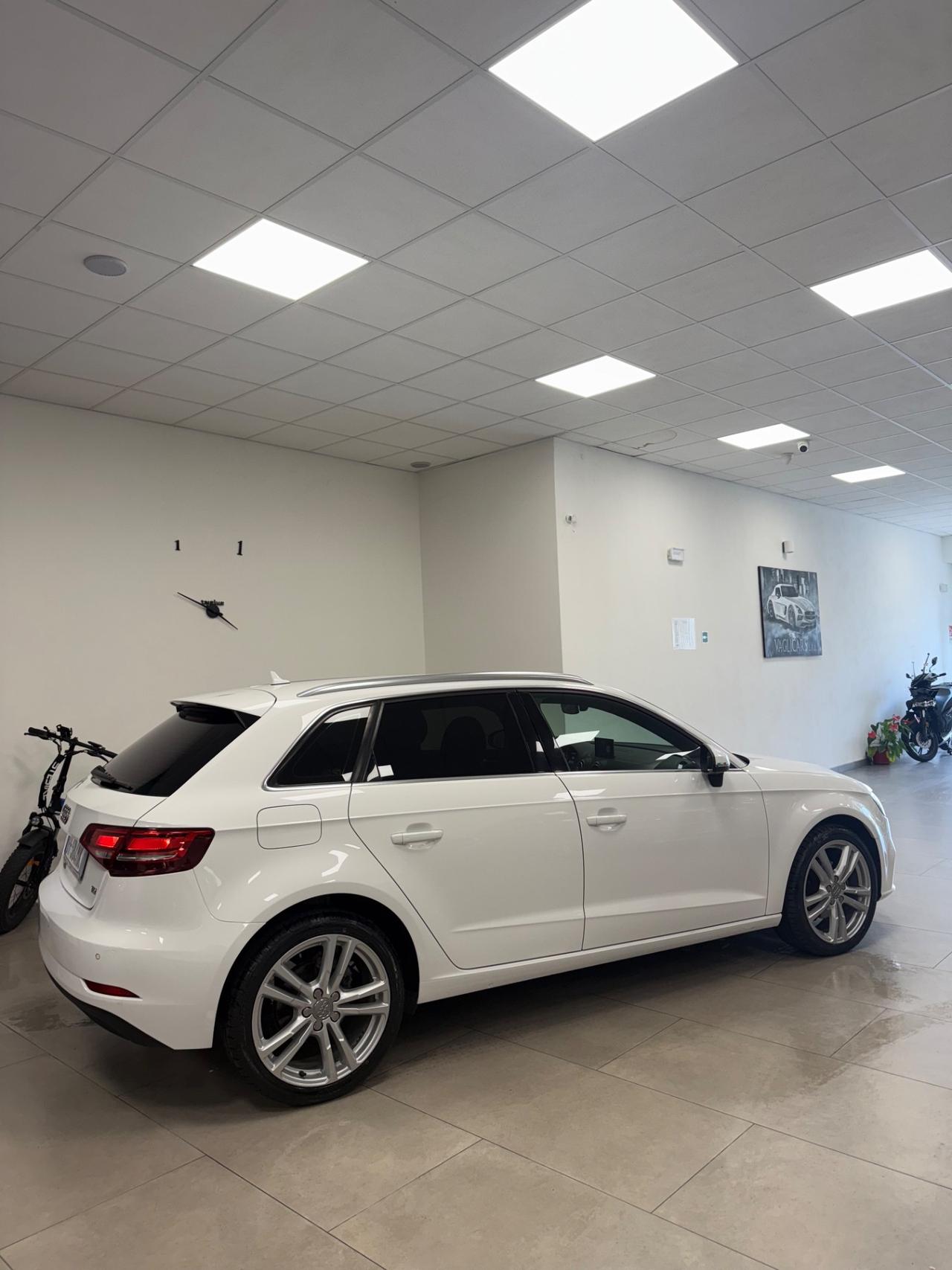 Audi A3 SPB 1.6 TDI S tronic Sport