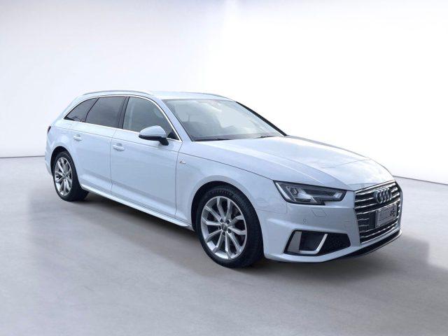 AUDI A4 Avant 2.0 TDI 150 CV S tronic S line edition