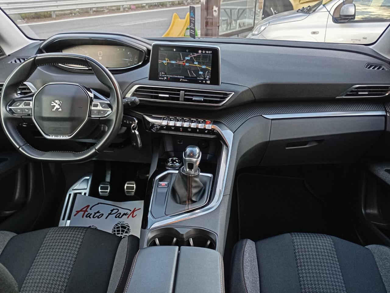 Peugeot 3008 1.5 BlueHDi 130CV Business
