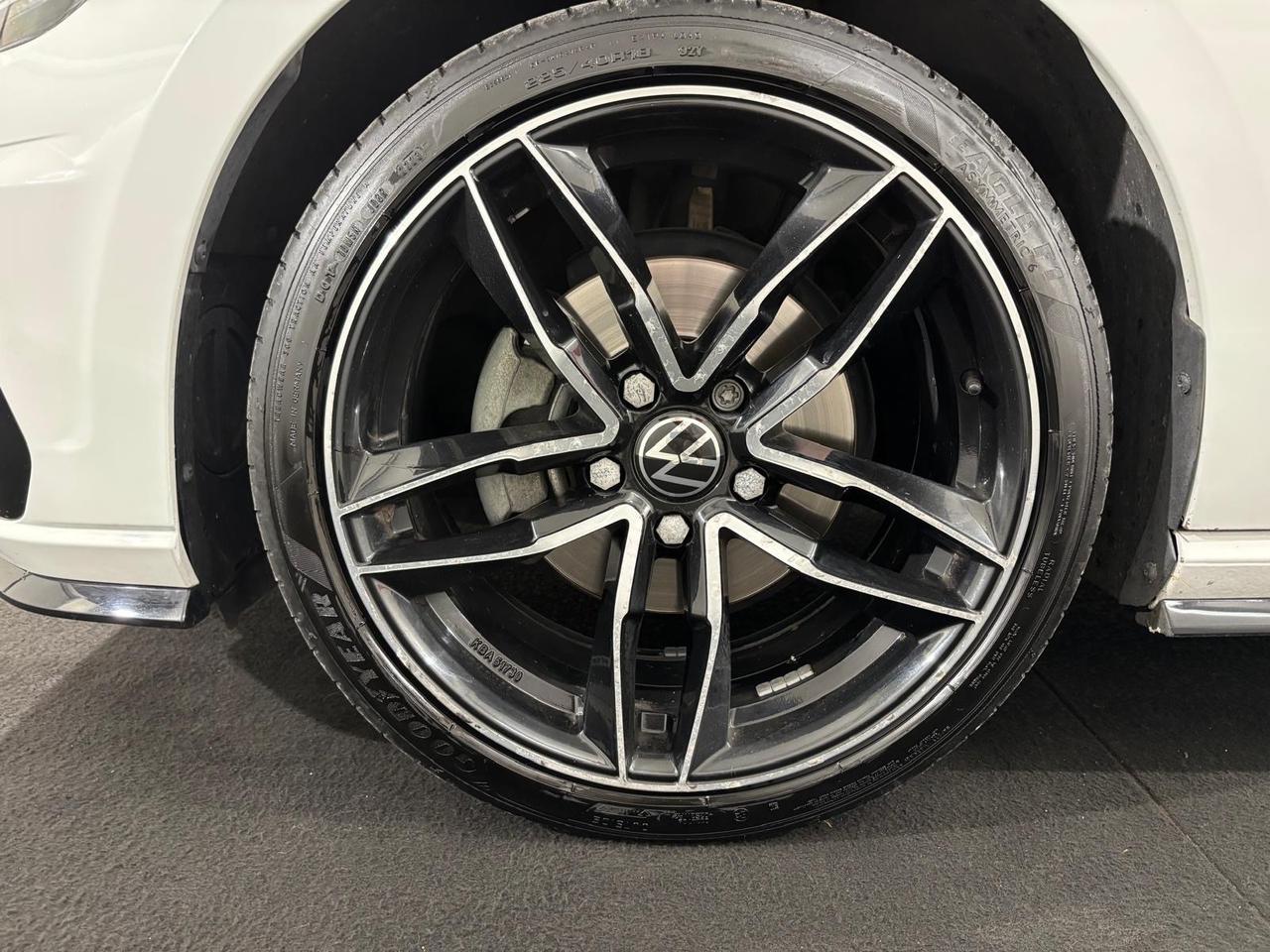 Volkswagen Golf R-LINE FULL OPTIONAL