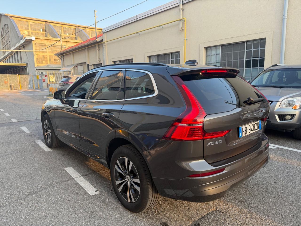 Volvo XC60 B5 AWD Ultimate Dark 2021