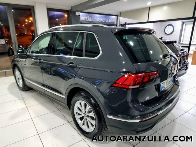 VOLKSWAGEN Tiguan NEW 2.0 TDI 150CV SCR DSG Life - Fari a Led