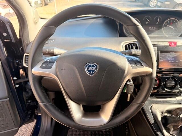 Lancia Ypsilon 1.2 69 CV 5 porte GPL Ecochic Gold