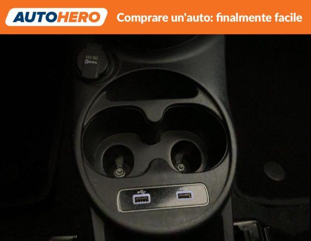 FIAT 500 C 1.0 Hybrid Sport