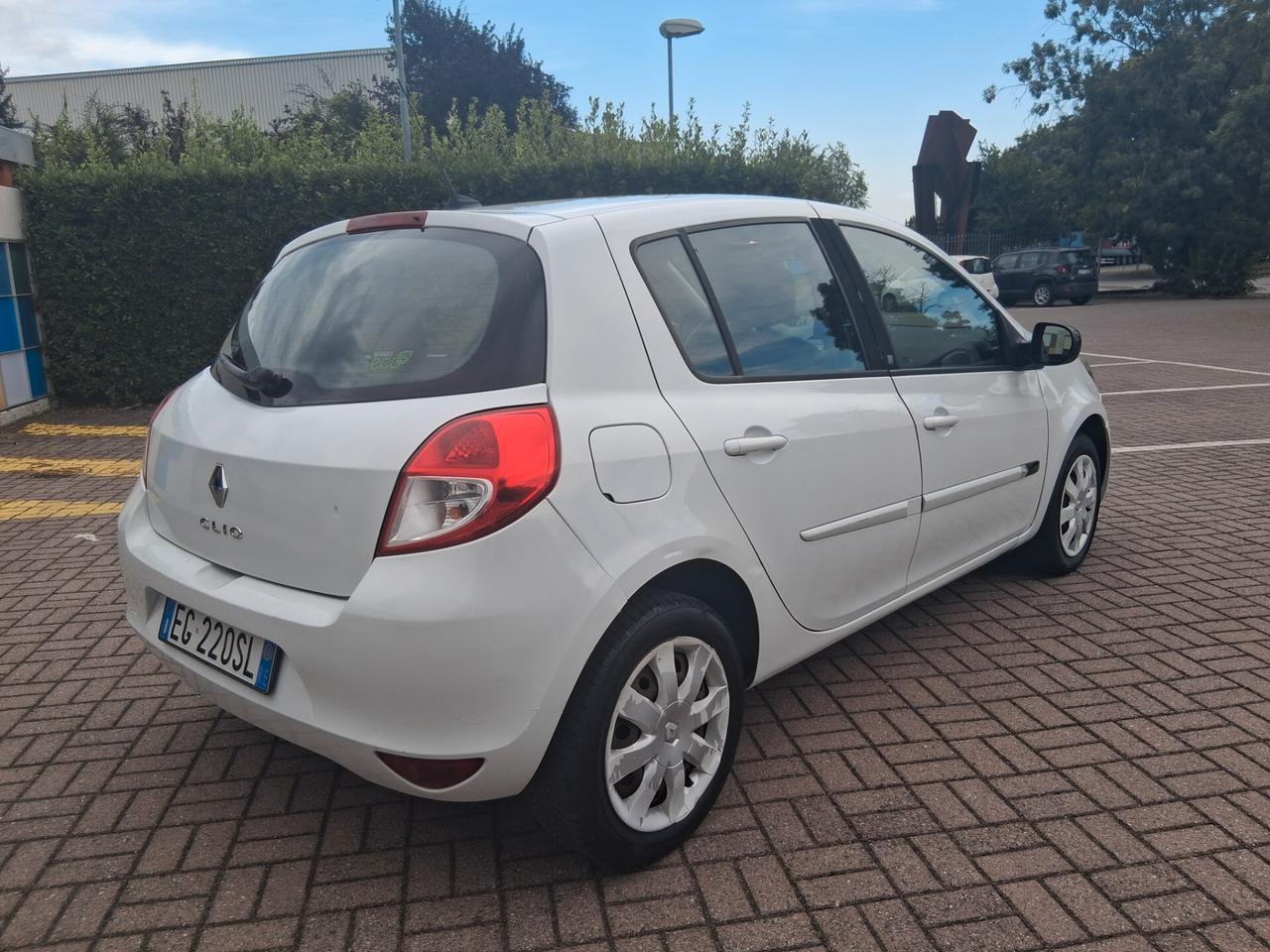 Renault Clio 1.2 16V 5 porte GPL Dynamique