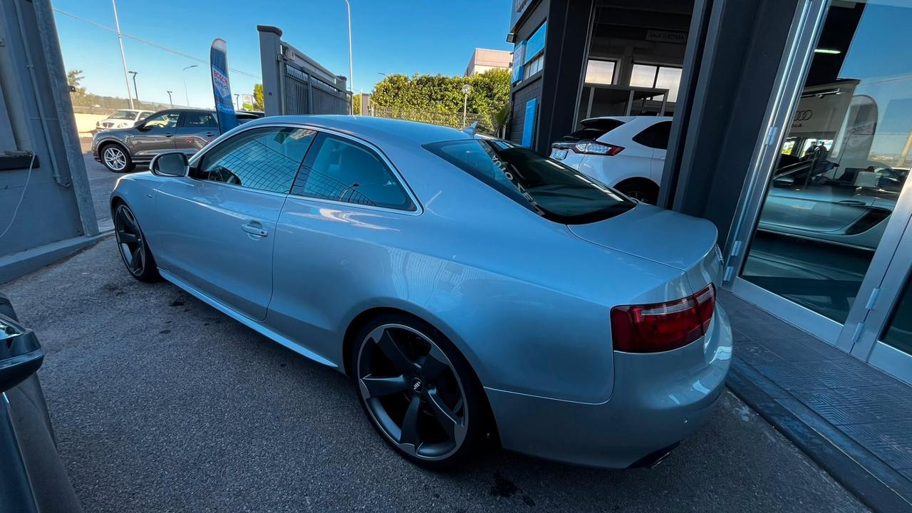 Audi A5 3.0 V6 TDI SLINE QUATTRO