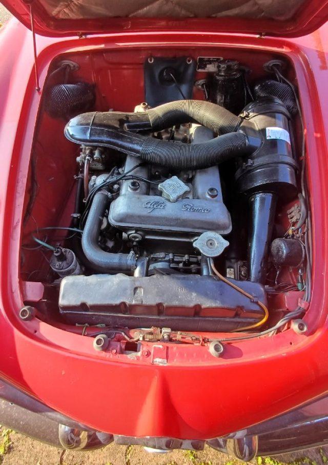 ALFA ROMEO Giulia SPIDER