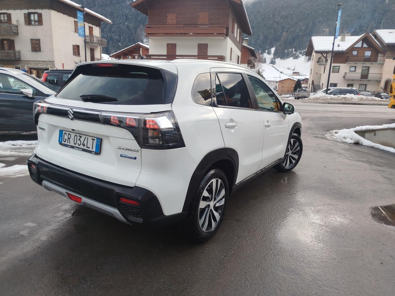 Suzuki S-Cross 1.4 Hybrid 4WD AllGrip Top