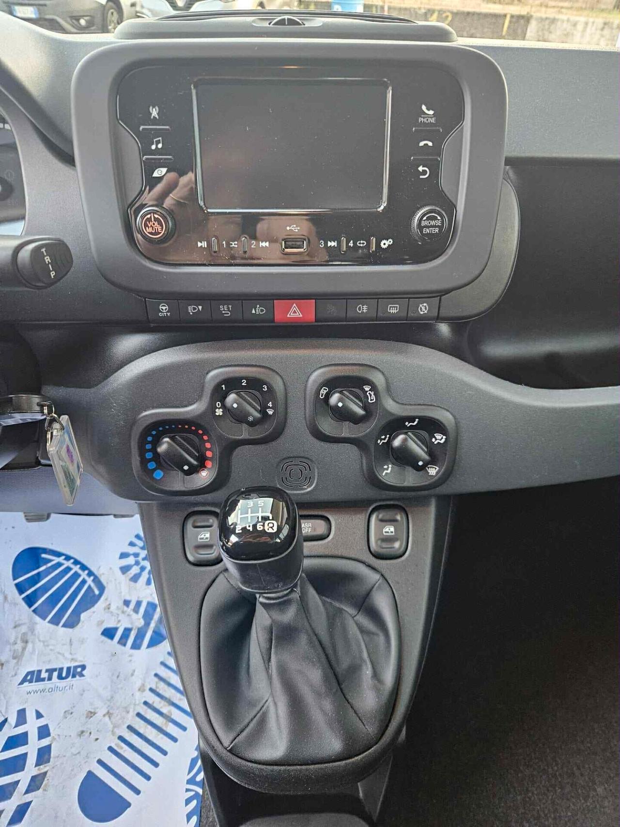 Fiat Panda 1.0 FireFly S&S Hybrid