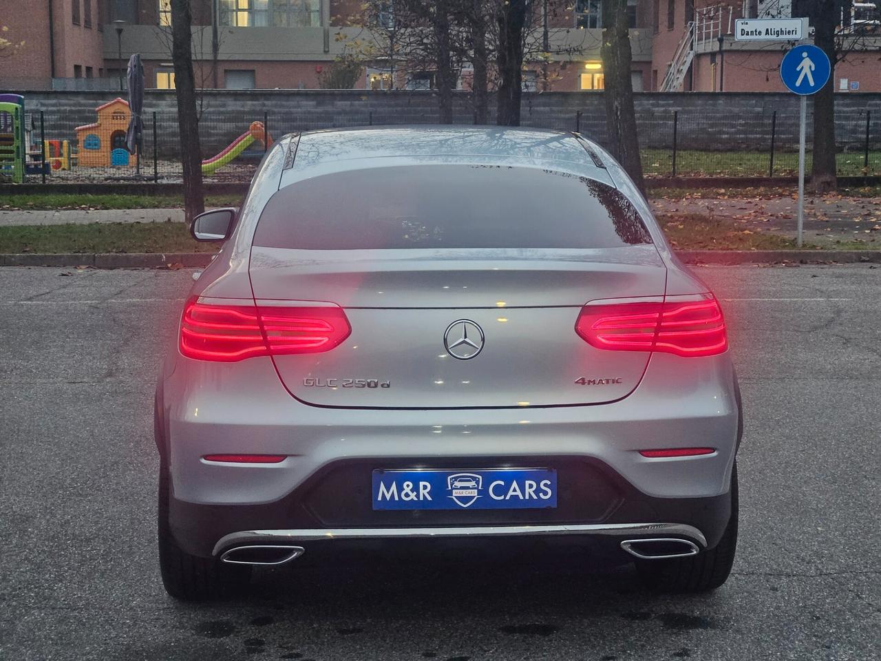 Mercedes-benz GLC 250 Coupe PAK AMG FULL OPTIONAL