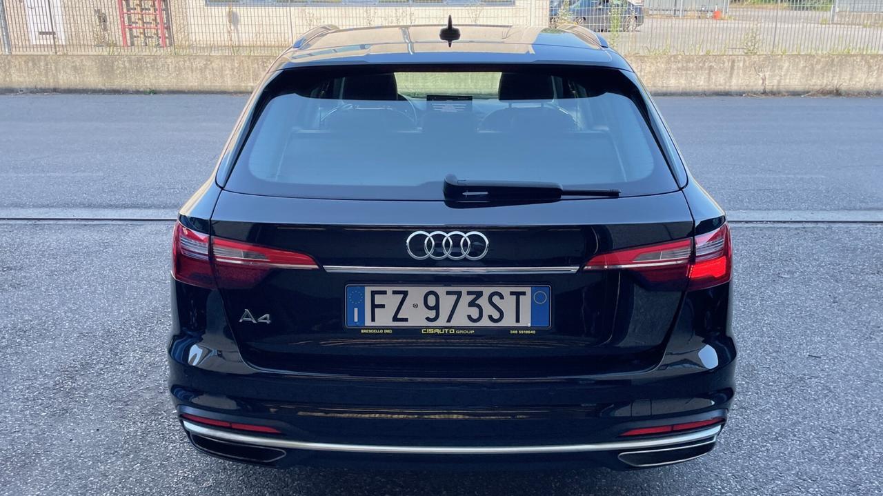 Audi A4 Avant 35 TDI/163 CV S tronic Advanced LED COCKPIT