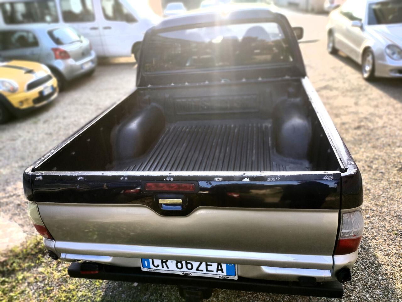 Mitsubishi L200 2.5 TD Aut Gancio 4WD Double Cab