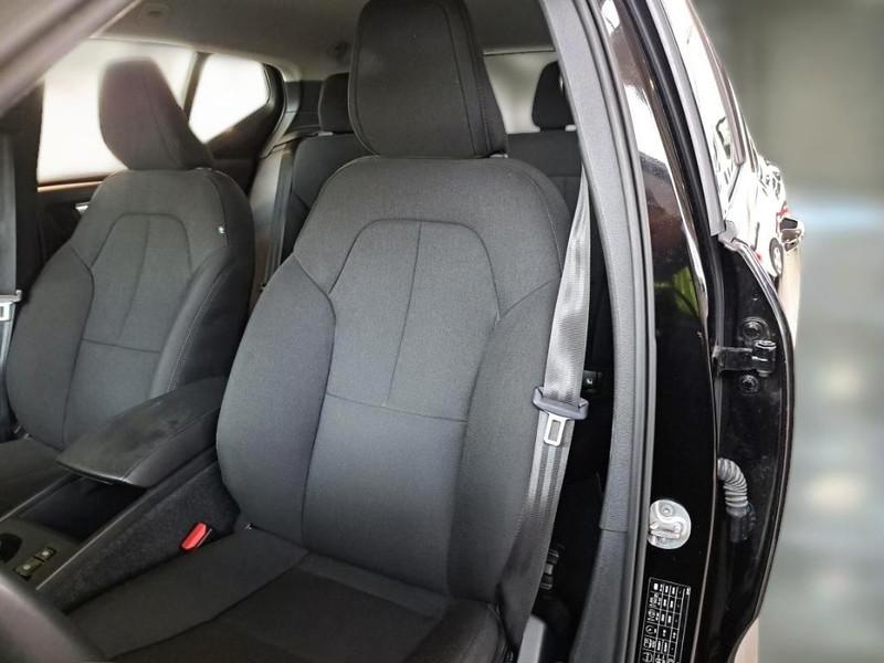 VOLVO XC40 B3 AUTOMATICO ESSENTIAL SUV