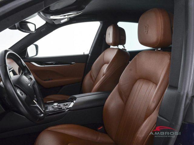 MASERATI Levante Levante V6 AWD Granlusso