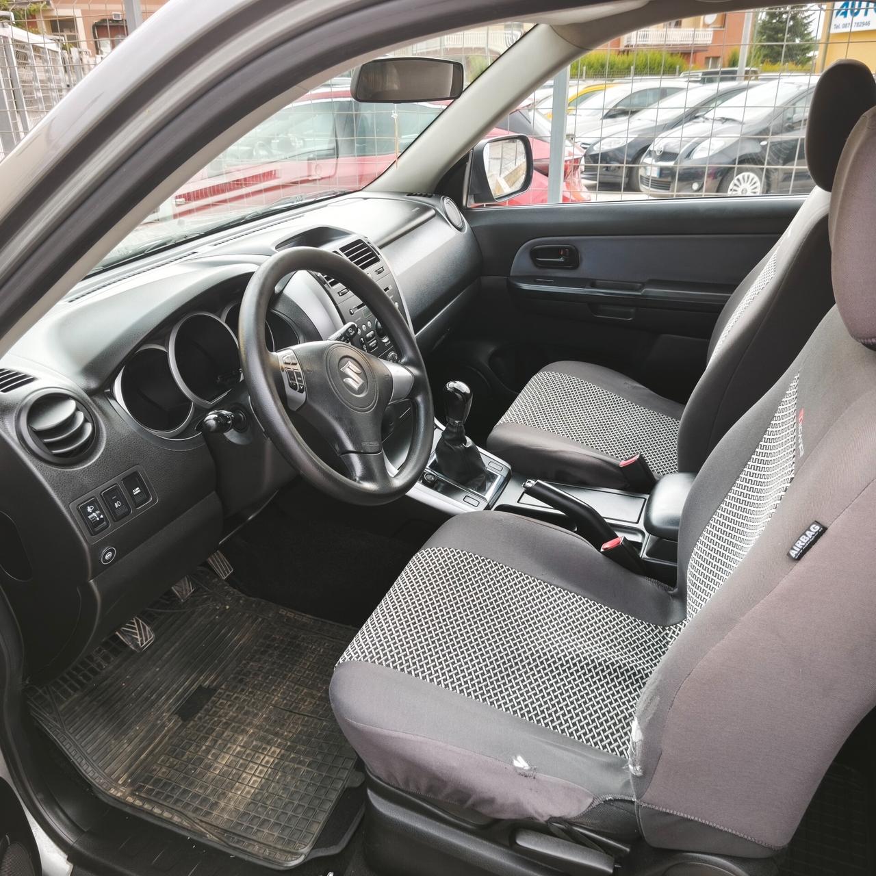 Suzuki Grand Vitara 1.6 16V 3 porte GPL 2034