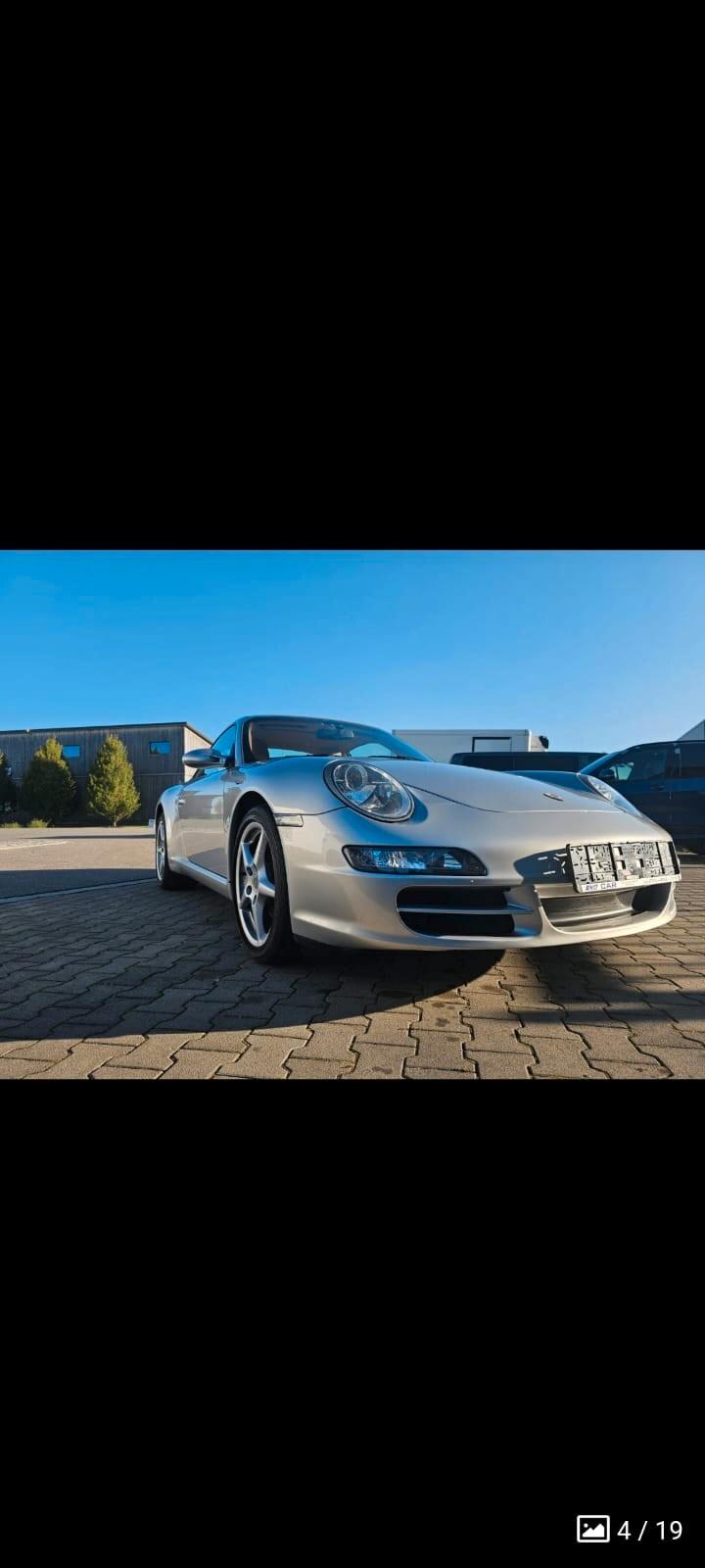 Porsche 911 Carrera Coupe' ** MANUALE ** ** IVA ESPOSTA **