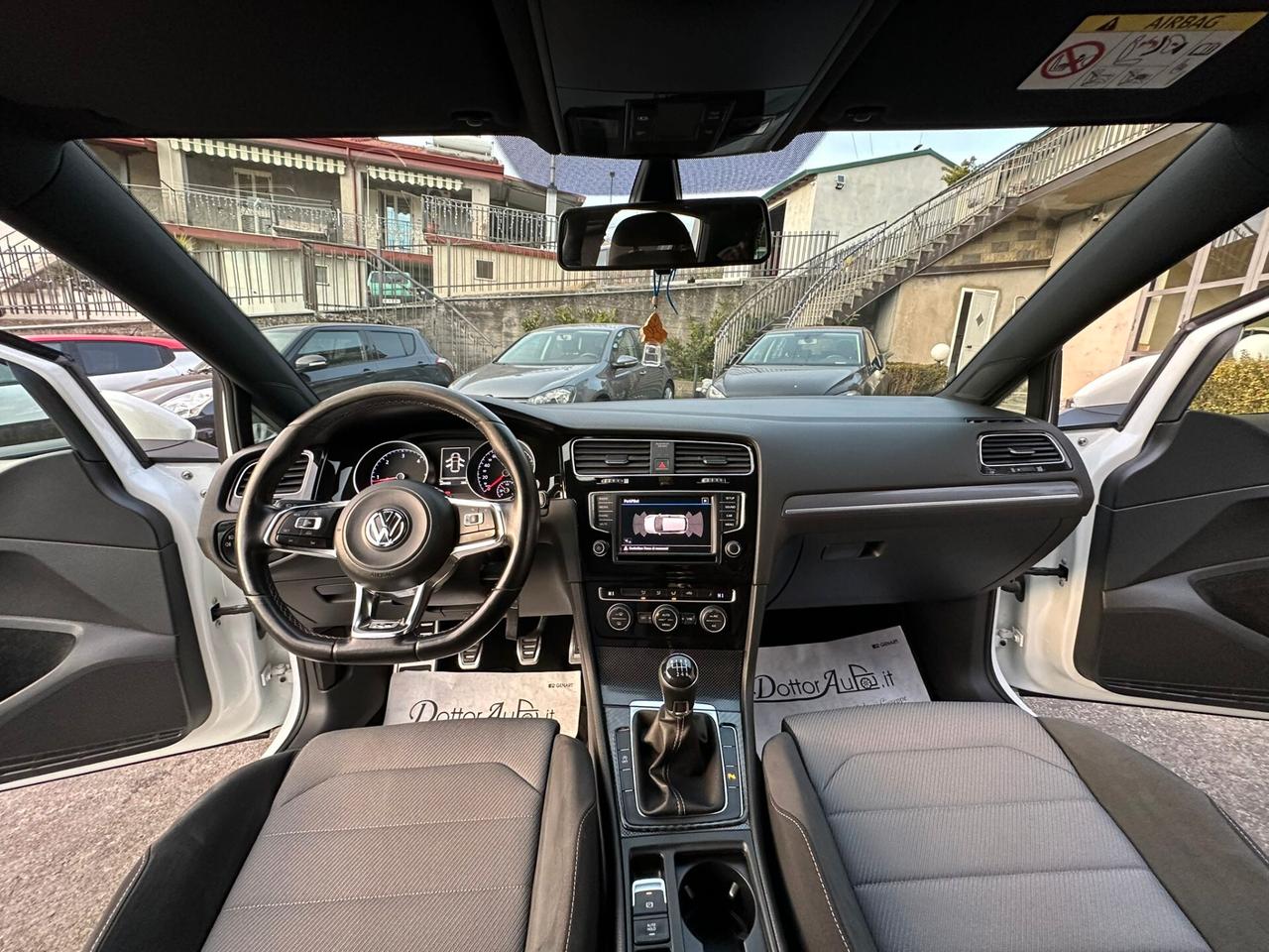 Volkswagen Golf 2.0 TDI 150 CV ALLESTIMENTO R-LINE