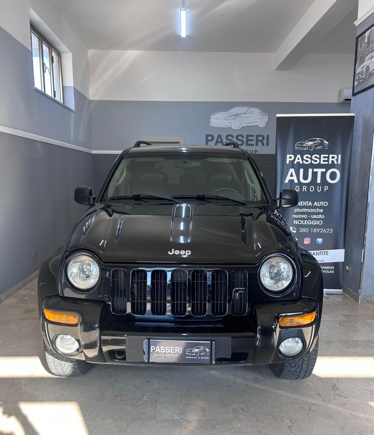 Jeep Cherokee 2.5 CRD Sport