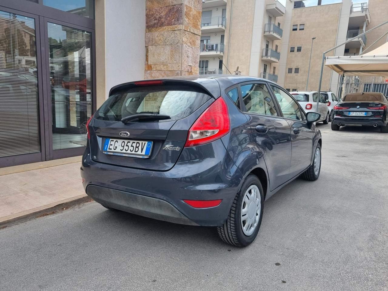 Ford Fiesta 1.2 82 CV 5 porte Titanium