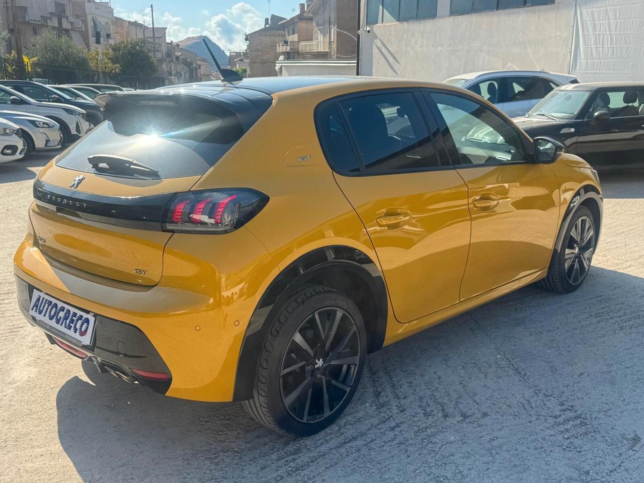 Peugeot 208 PureTech 130 Stop&Start EAT8 5 porte GT