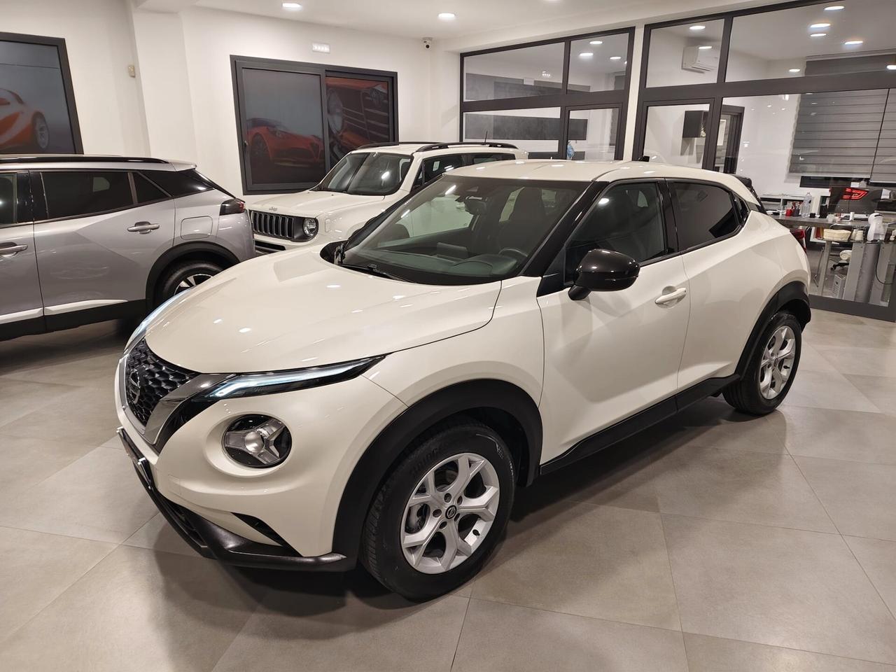 Nissan Juke 1.0 DIG-T 117 CV N-Connecta