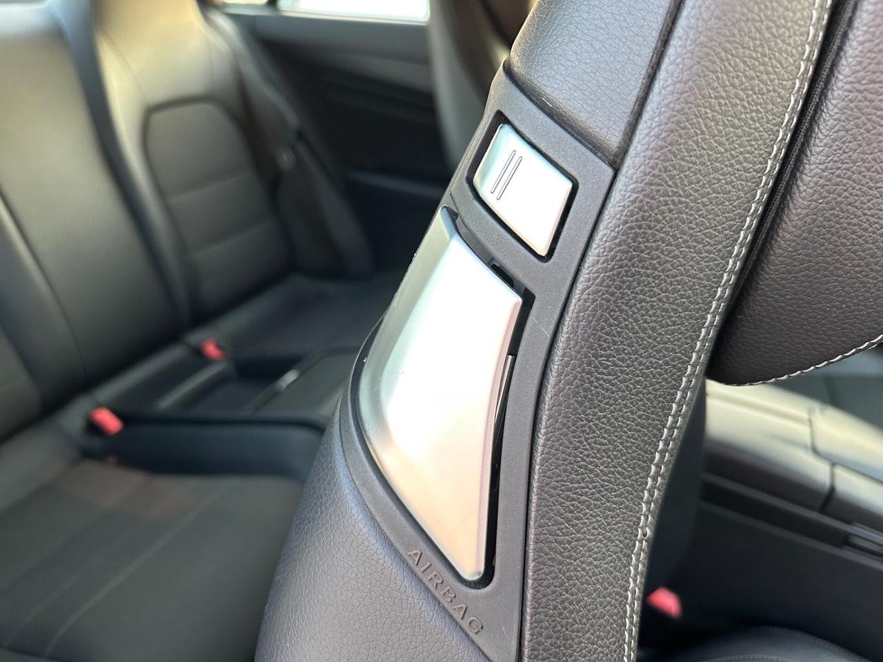 Mercedes Classe E AUT. 2.2 170CV Sport DA VETRINA