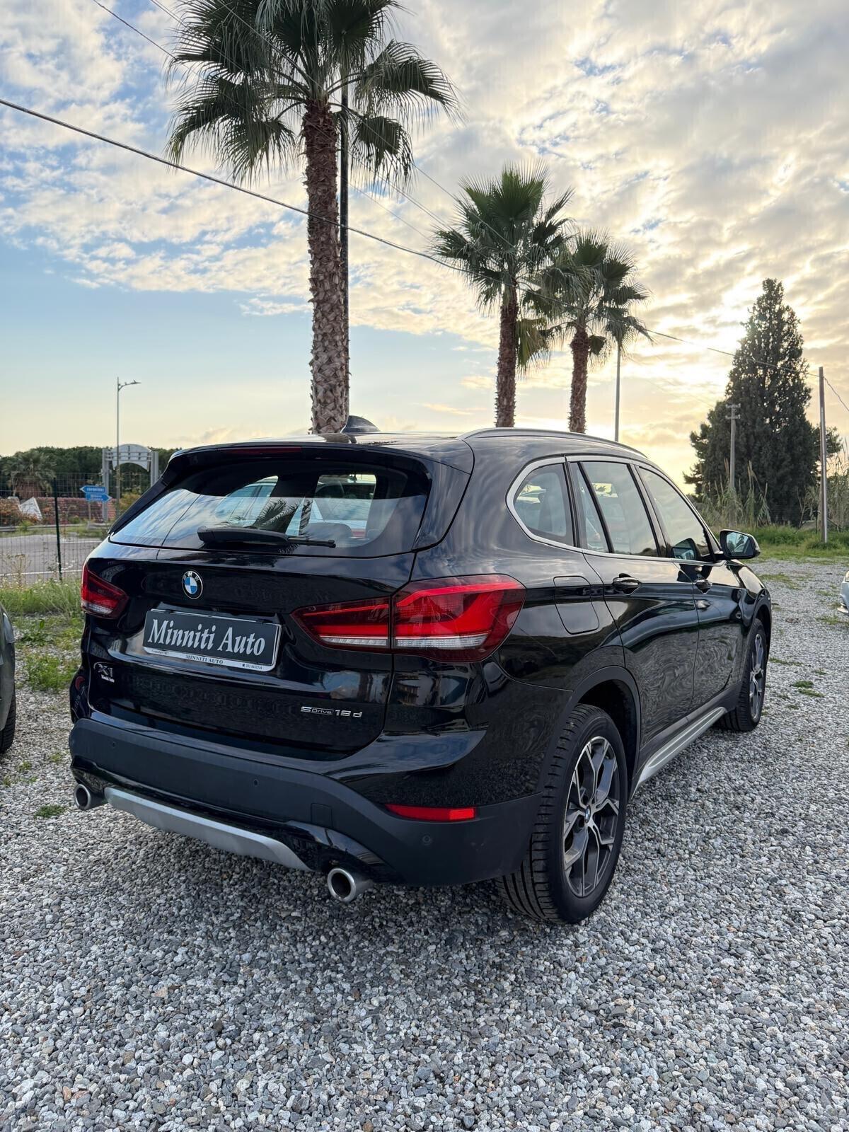 Bmw X1 sDrive18d xLine con tetto apribile