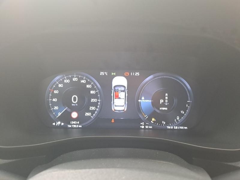 VOLVO XC40 T4 RECHARGE PLUG-IN HYBRID AUTOMATICO CORE SUV