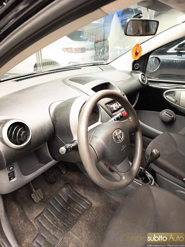 TOYOTA Aygo 1.0 12V VVT-i 5 porte Now