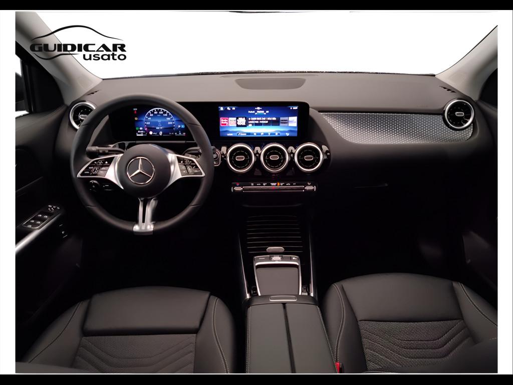 Mercedes-Benz GLA-H247 2023 - GLA 200 d Progressive Advanced auto